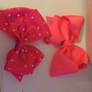 2 jojo siwa bows